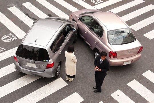 Những kinh nghiệm lái xe cho tài mới - Ảnh 2.