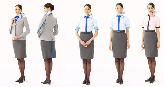 Những hãng hàng không có đồng phục thanh lịch nhất thế giới - Ảnh 5.