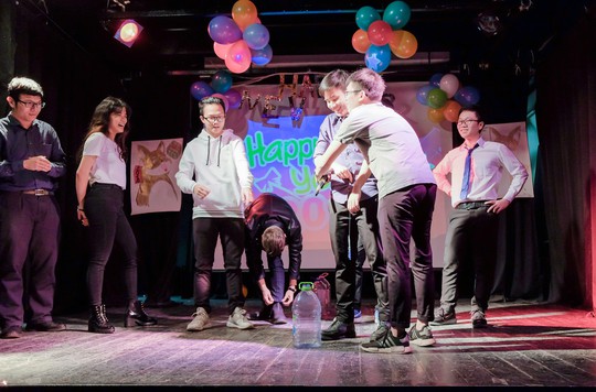 Du học sinh ăn Tết xa nhà: Trào dâng nỗi nhớ - Ảnh 8.