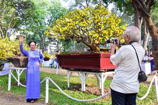 Nô nức trẩy Hội Hoa Xuân - Ảnh 21.