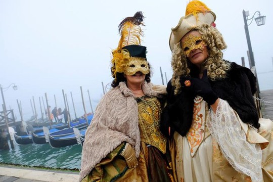 Ngất ngây trước vẻ đẹp rực rỡ của lễ hội hóa trang Venice - Ảnh 6.