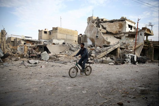 Syria: Người dân Đông Ghouta “chờ chết” dưới làn sóng không kích - Ảnh 2.