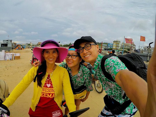 Ghen tỵ với chuyến phượt xuyên Việt bằng xe máy của cặp đôi Hà thành - Ảnh 3.