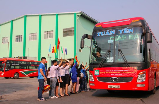 Những chuyến xe nghĩa tình - Ảnh 1.