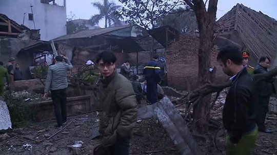Bắc Ninh: Nổ lớn vùi lấp 5 ngôi nhà, 9 người thương vong - Ảnh 10.