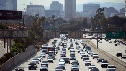 Những thành phố tắc nghẽn giao thông kinh hoàng nhất thế giới - Ảnh 1.