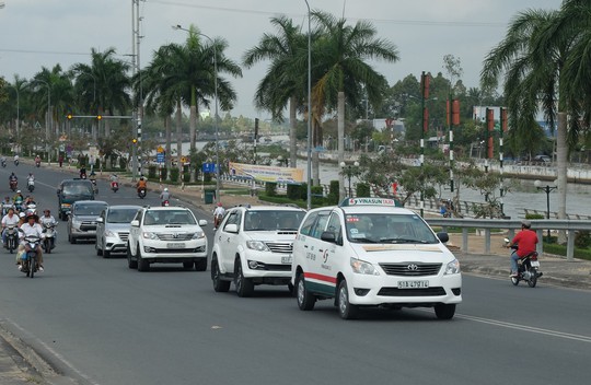 Vinasun Taxi khai trương chi nhánh tại Cà Mau và Hậu Giang - Ảnh 2.