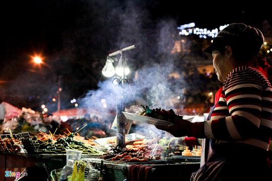 Chợ đêm Đà Lạt: Những bất cập khiến du khách nản lòng - Ảnh 6.