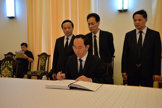 Lãnh đạo Đảng, Chính phủ, Quốc hội viếng nguyên Thủ tướng Phan Văn Khải - Ảnh 5.