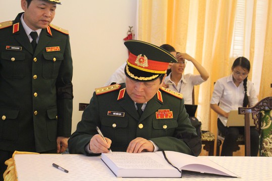 Lãnh đạo Đảng, Chính phủ, Quốc hội viếng nguyên Thủ tướng Phan Văn Khải - Ảnh 10.
