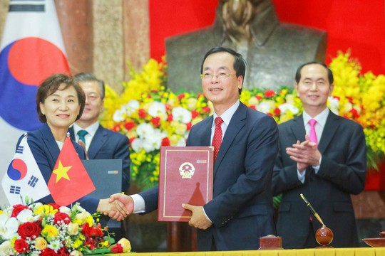 Tổng thống Moon Jae In cam kết các biện pháp bảo vệ cô dâu Việt - Ảnh 3.