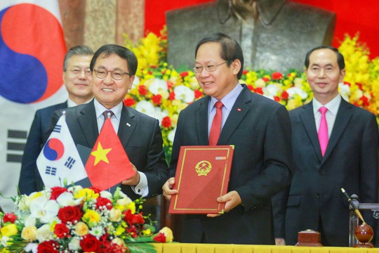 Tổng thống Moon Jae In cam kết các biện pháp bảo vệ cô dâu Việt - Ảnh 5.