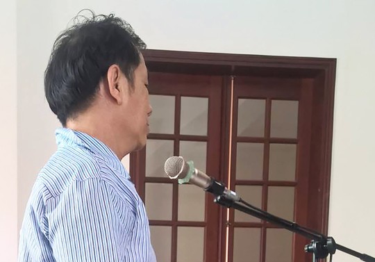 Bé gái 9 tuổi bị chồng hờ của mẹ xâm hại nhiều lần - Ảnh 1.