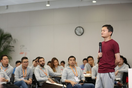 Sáng kiến Nhà sáng lập Thương mại điện tử: Những doanh nhân châu Á đầu tiên tốt nghiệp - Ảnh 1.