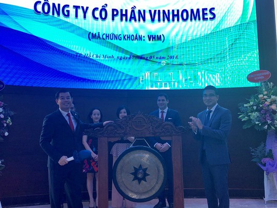 Bom tấn Vinhomes chính thức lên sàn chứng khoán - Ảnh 1.