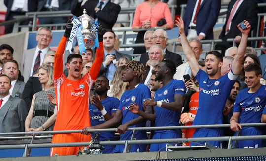 Nội bộ Chelsea rối rắm dù vừa giành cúp FA - Ảnh 6.