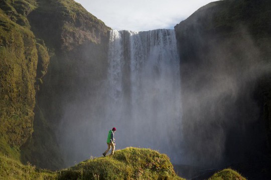 10 bức ảnh đốn tim du khách tại quốc gia băng đảo Iceland - Ảnh 2.