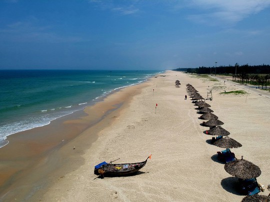 Vùng biển Tam Thanh không chỉ có làng bích họa - Ảnh 1.