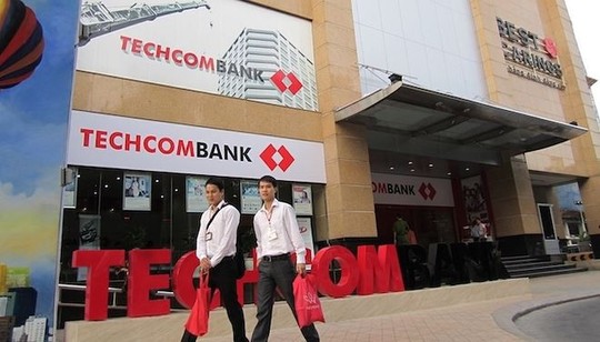 Chia một lần cổ tức 3 năm, cổ đông hiện hữu Techcombank trúng lớn - Ảnh 2.