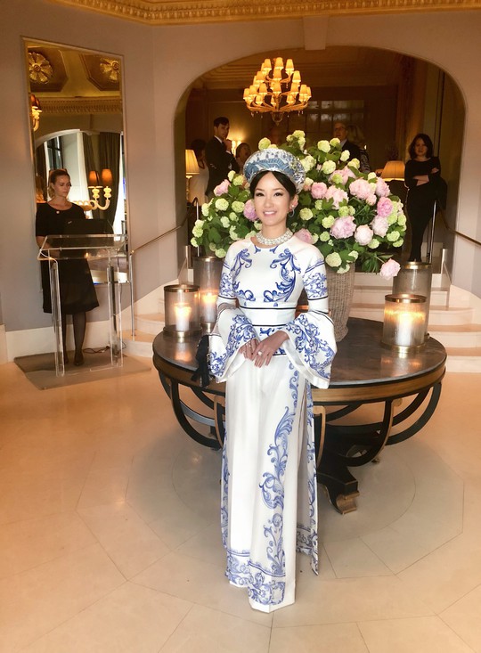Diva Hồng Nhung hẹn hò Hoàng thái tử Đan Mạch tuổi 50 - Ảnh 4.