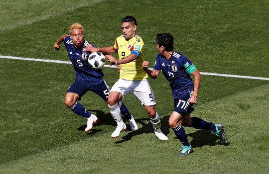 Thắng đẹp Colombia, Nhật Bản khiến châu Á nở mặt - Ảnh 1.