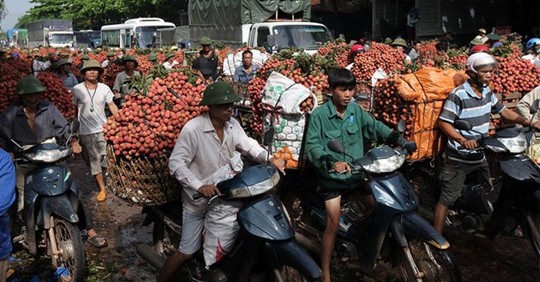 Bắc Giang chuyện lạ nửa thế kỷ: Chợ họp đến 10h đêm, thu hơn 5.500 tỉ - Ảnh 1.