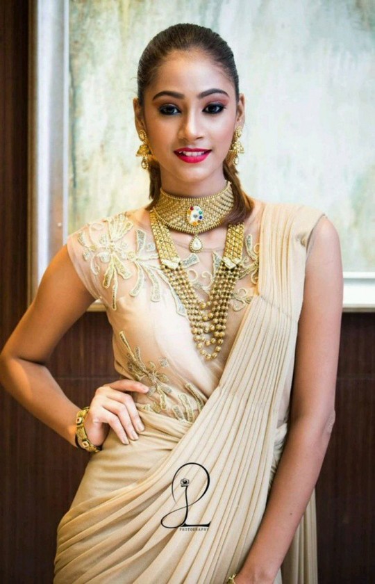 Vẻ đẹp sắc sảo của Tân Hoa hậu Ấn Độ 2018 - Ảnh 9.