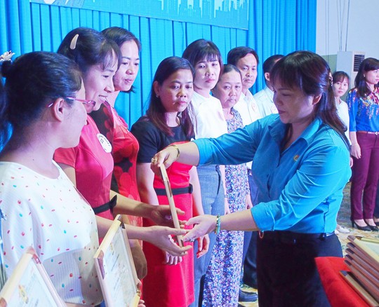 Nhiều hoạt động chăm lo thiết thực cho công nhân - Ảnh 1.