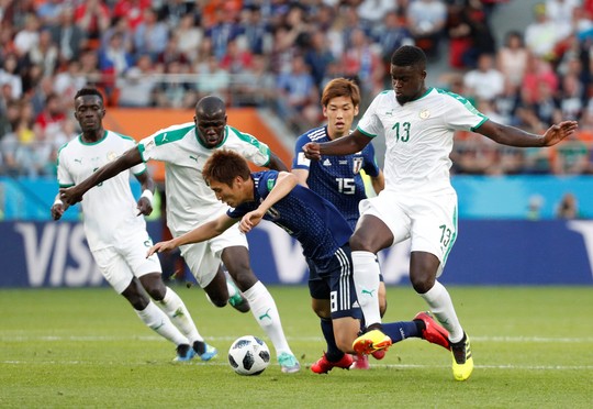 Hòa sư tử Senegal, Nhật Bản mơ dự vòng 1/8 - Ảnh 2.
