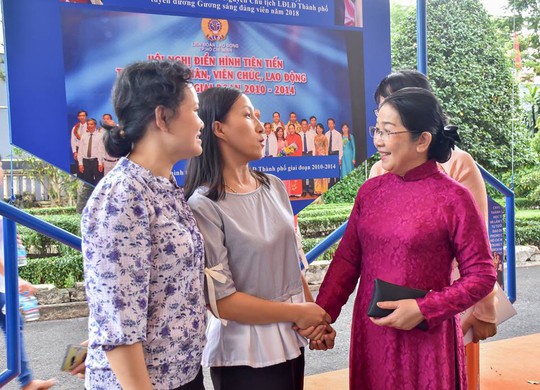 Mời CNVC-LĐ đến xem triển lãm “Tự hào công nhân thành phố anh hùng” - Ảnh 2.