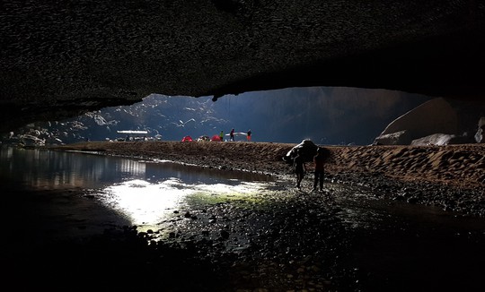 Khám phá Hang Én, hang động lớn thứ ba thế giới - Ảnh 18.