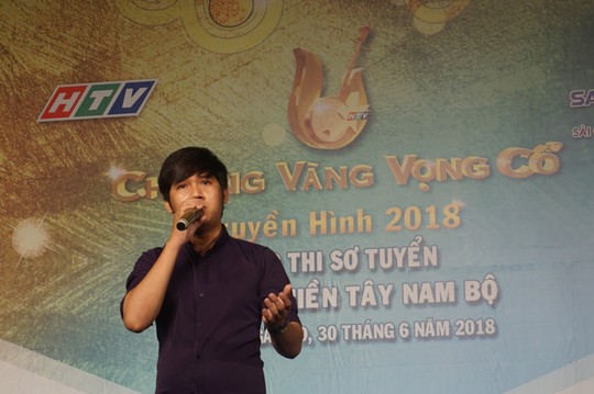 NS Võ Minh Lâm, Hồ Ngọc Trinh ngồi ghế nóng cuộc thi Chuông vàng vọng cổ - Ảnh 4.