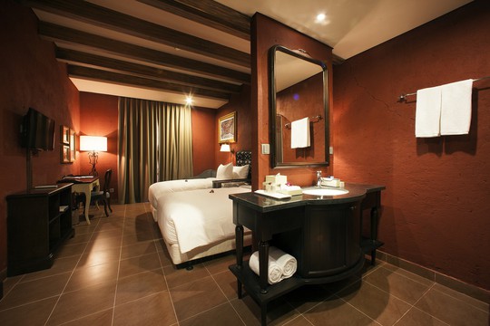 Mercure Danang French Village Bana Hills: Top khách sạn 4 sao hàng đầu Việt Nam - Ảnh 5.