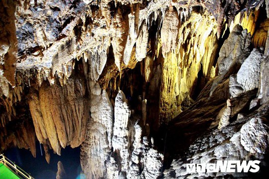 Bí ẩn vẻ đẹp kỳ ảo của hang động đẹp nhất miền Bắc - Ảnh 27.