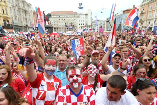 Croatia được chào đón như người hùng tại quê nhà - Ảnh 6.