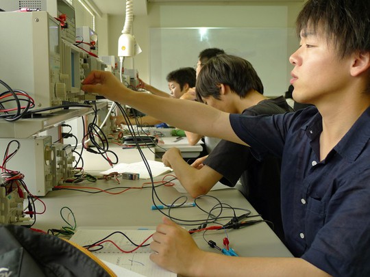 Nhật Bản muốn đào tạo bác sĩ xã hội cho Việt Nam - Ảnh 2.