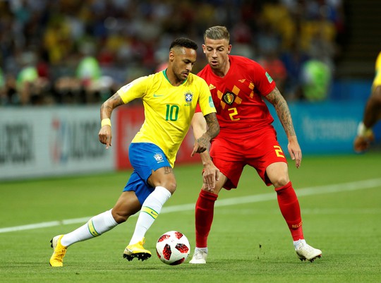 Brazil sụp đổ, Bỉ giành vé vào bán kết - Ảnh 2.