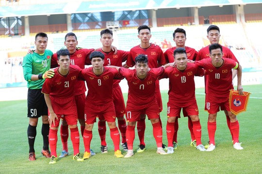 Olympic Việt Nam - Pakistan 3-0: Công Phượng 1 bàn, 1 kiến tạo nhưng sút hỏng 2 quả 11 m - Ảnh 1.