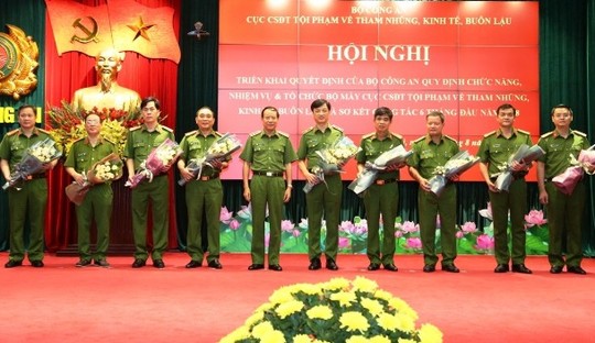 Tướng Nguyễn Duy Ngọc làm Cục trưởng Cục Điều tra tội phạm về tham nhũng, kinh tế, buôn lậu - Ảnh 1.