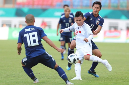 Thắng Nhật 1-0, Olympic Việt Nam giành ngôi nhất bảng - Ảnh 3.