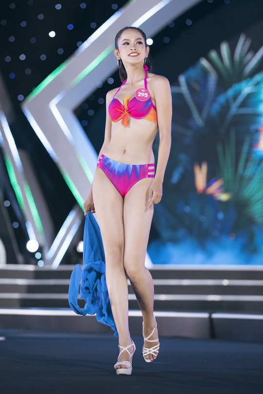 Hoa hậu Việt Nam: Đường cong của Người đẹp biển vẫn khá tuyệt - Ảnh 11.