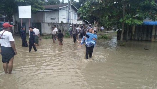 Myanmar: Vỡ đập, 100 ngôi làng ngập trong nước lũ - Ảnh 2.