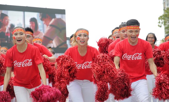 Coca-Cola: Chiến thắng còn ở phía trước, Olympic Việt Nam ơi! - Ảnh 3.