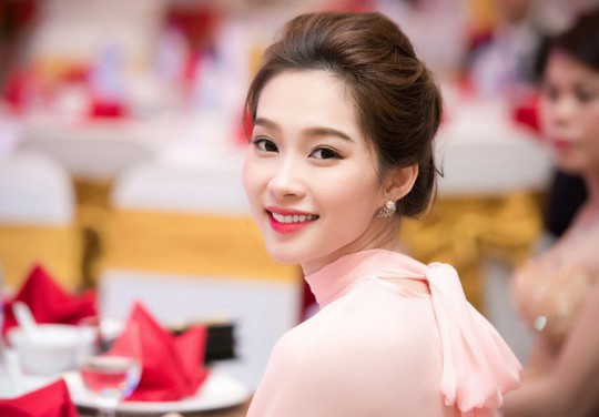 Ngắm không gian sống của 3 hoa hậu nổi tiếng nhất showbiz Việt - Ảnh 14.