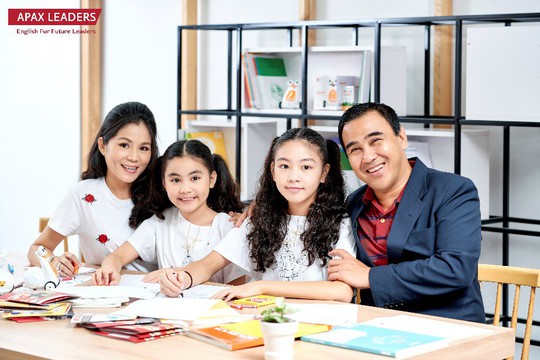 Sao Việt chia sẻ bí quyết đầu tư Anh ngữ cho con - Ảnh 3. Sao Việt chia sẻ bí quyết đầu tư Anh ngữ cho con - Ảnh 3.