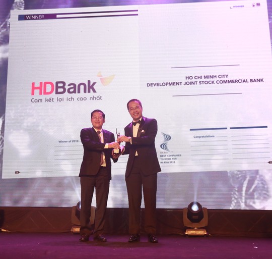 HDBank vào top “Nơi làm việc tốt nhất châu Á” - Ảnh 1.