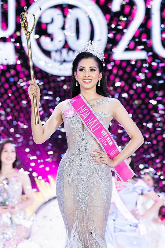 Tân Hoa hậu Việt Nam được báo chí nước ngoài khen ngợi - Ảnh 1.