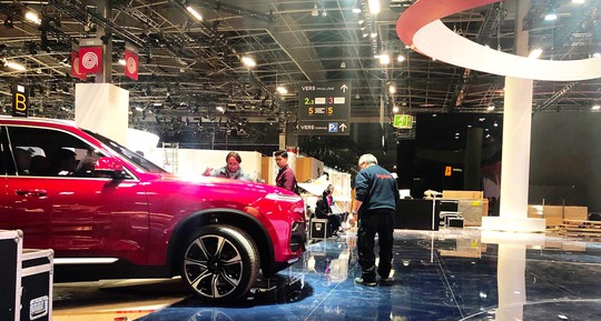 Xe VinFast được di chuyển từ Ý tới Paris Motor Show - Ảnh 8.