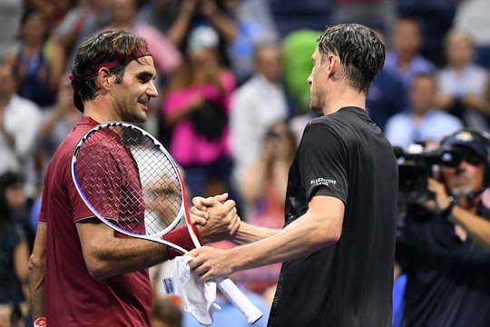 Clip Federer và Sharapova thua sốc ở vòng 4 US Open 2018 - Ảnh 8.