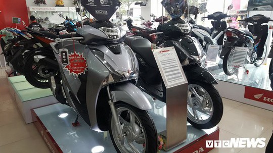 Honda SH150i ế tại Indonesia nhưng người Việt lại phát cuồng - Ảnh 3.